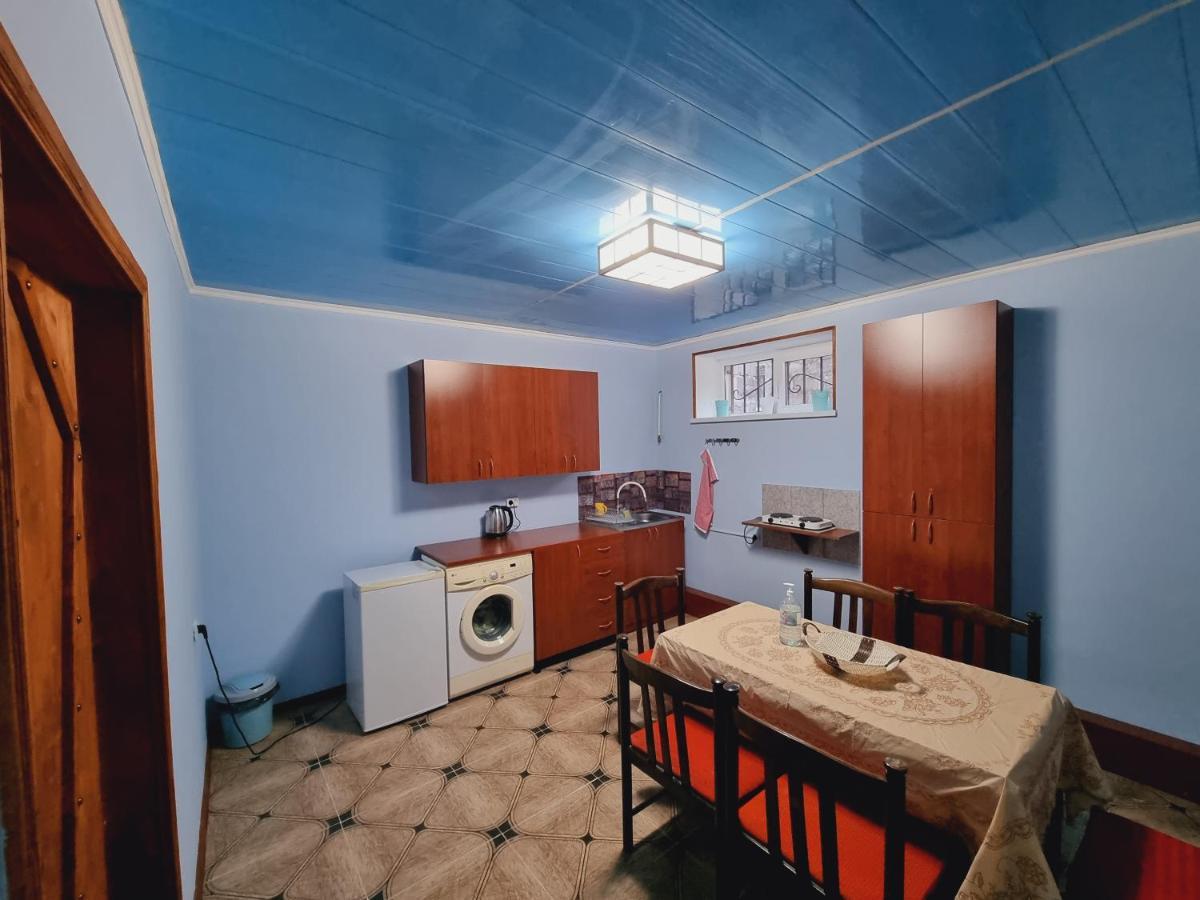 Albergue Hrachy Mot Gyumri Exterior foto